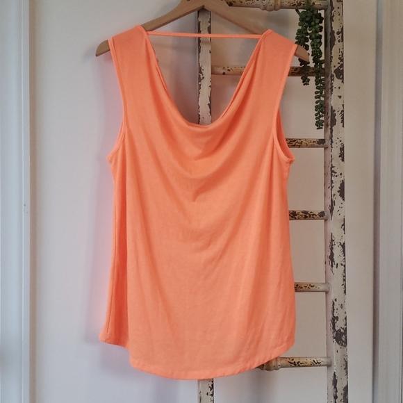 DAYTRIP Tank - Picture 7 of 10